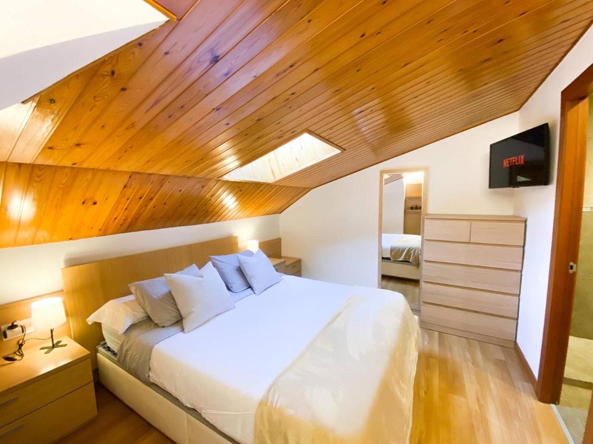 Elegante Atico - Free Parking Wifi Smarttv - Con Altillo Y 2 Banos Completos! L By Bonesvacances * Encamp