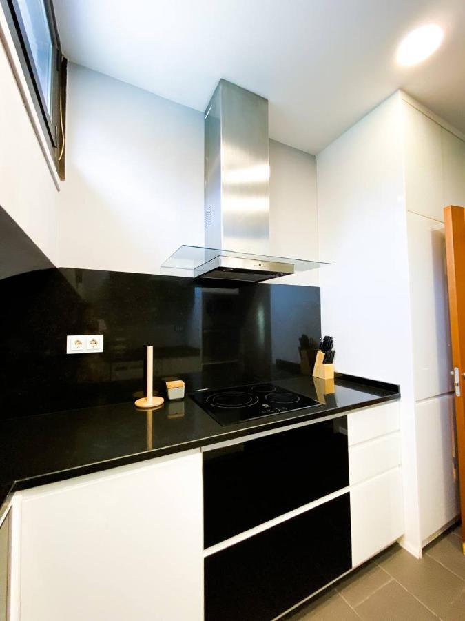 Elegante Atico - Free Parking Wifi Smarttv - Con Altillo Y 2 Banos Completos! L By Bonesvacances * Encamp