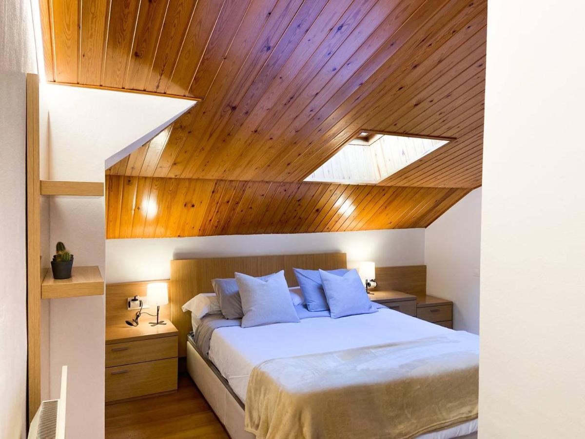 Elegante Atico - Free Parking Wifi Smarttv - Con Altillo Y 2 Banos Completos! L By Bonesvacances Apartament *